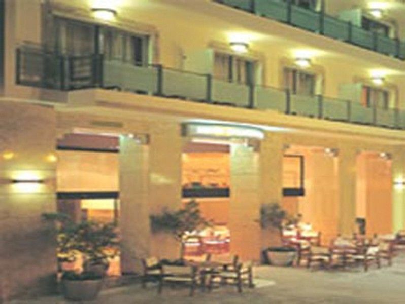 Hotel Lozenge Афины Экстерьер фото